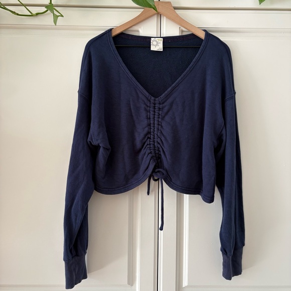 Offline Tops - Aerie Offline Medium Navy Blue Cropped Cinched Athletic Top